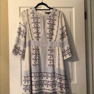 BCBG MAXAZRIA short dress full sleeves